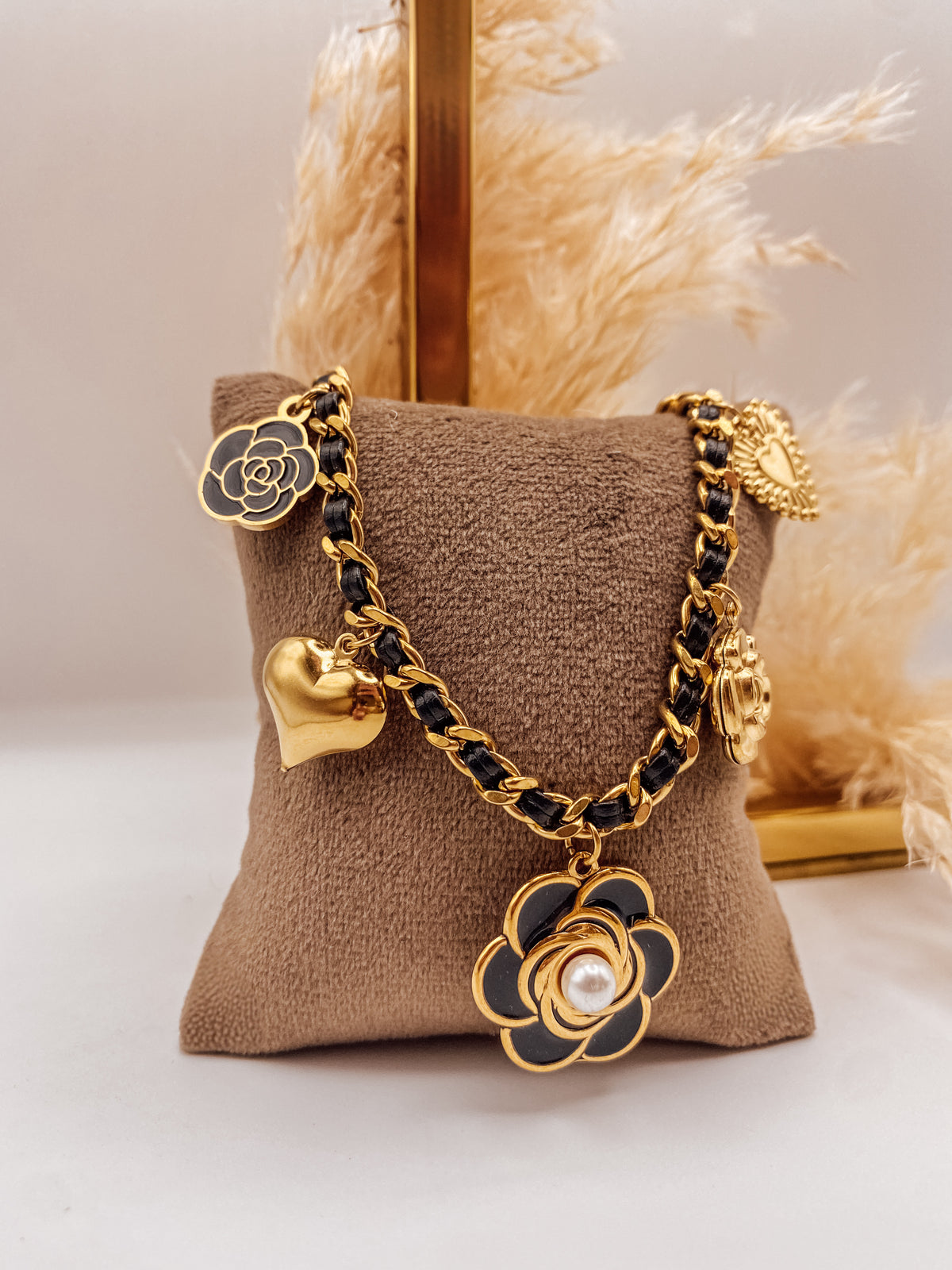 Kette Black Bloom
