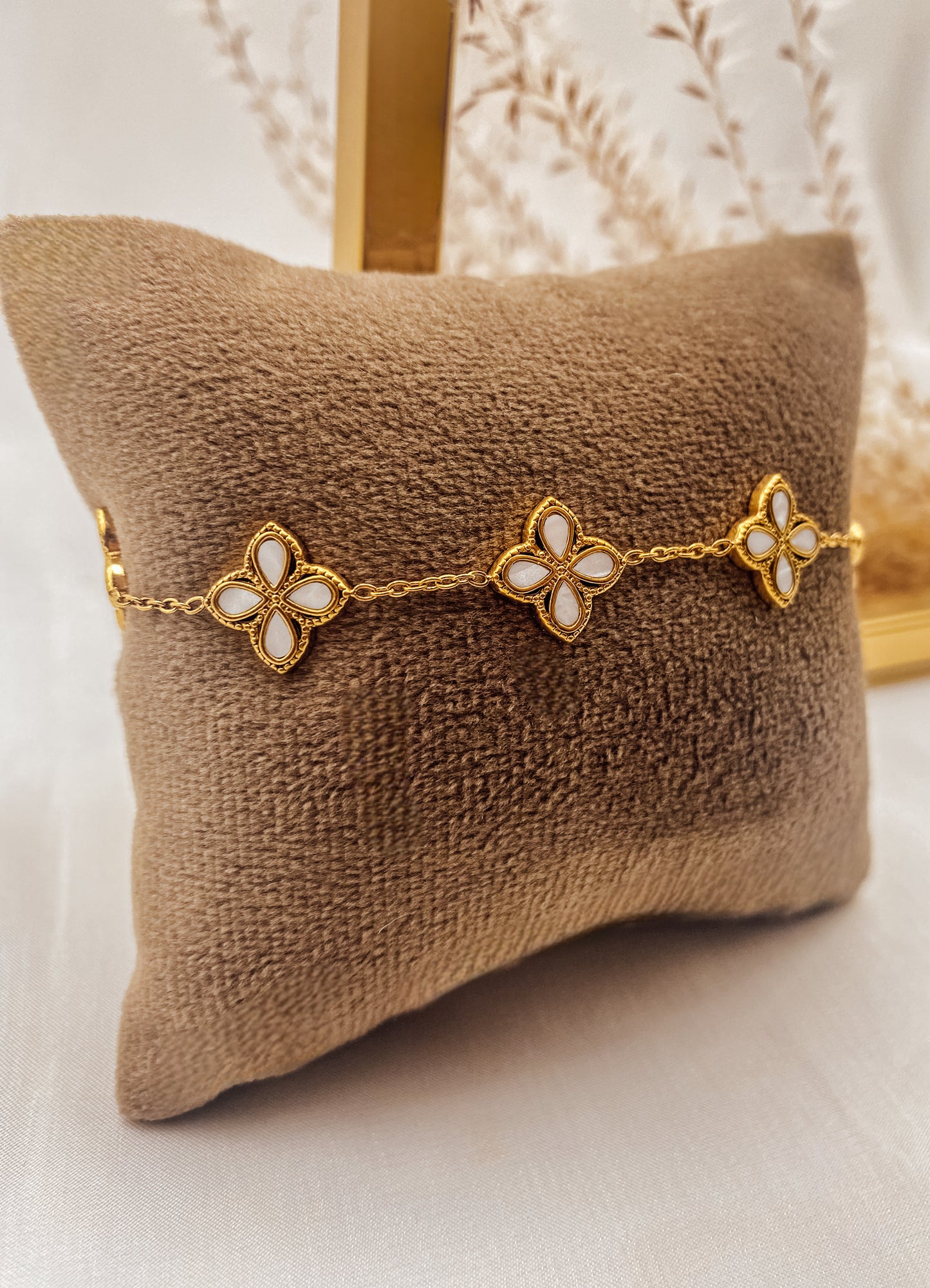 Armband Mystic White