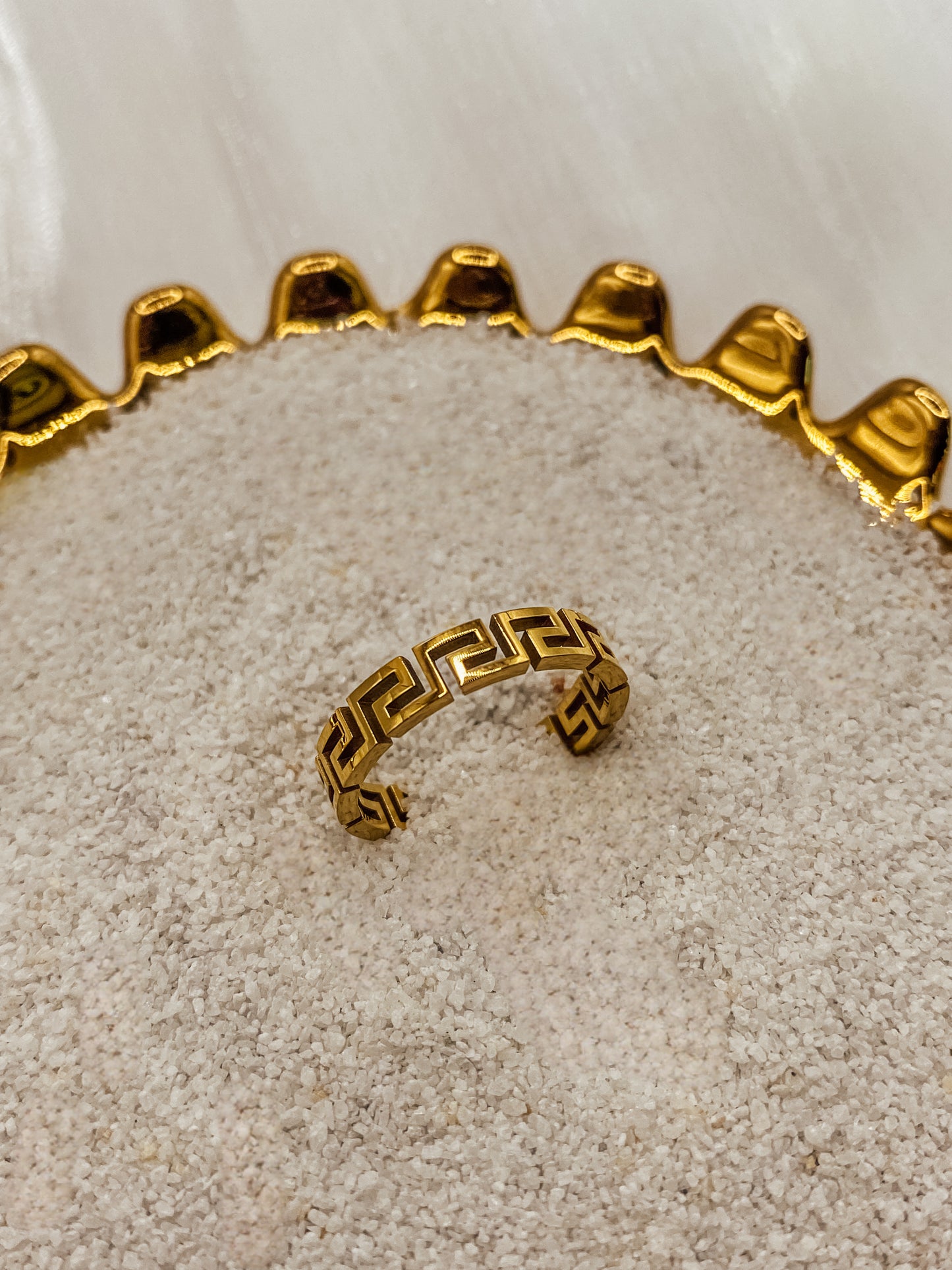Ring Deliha