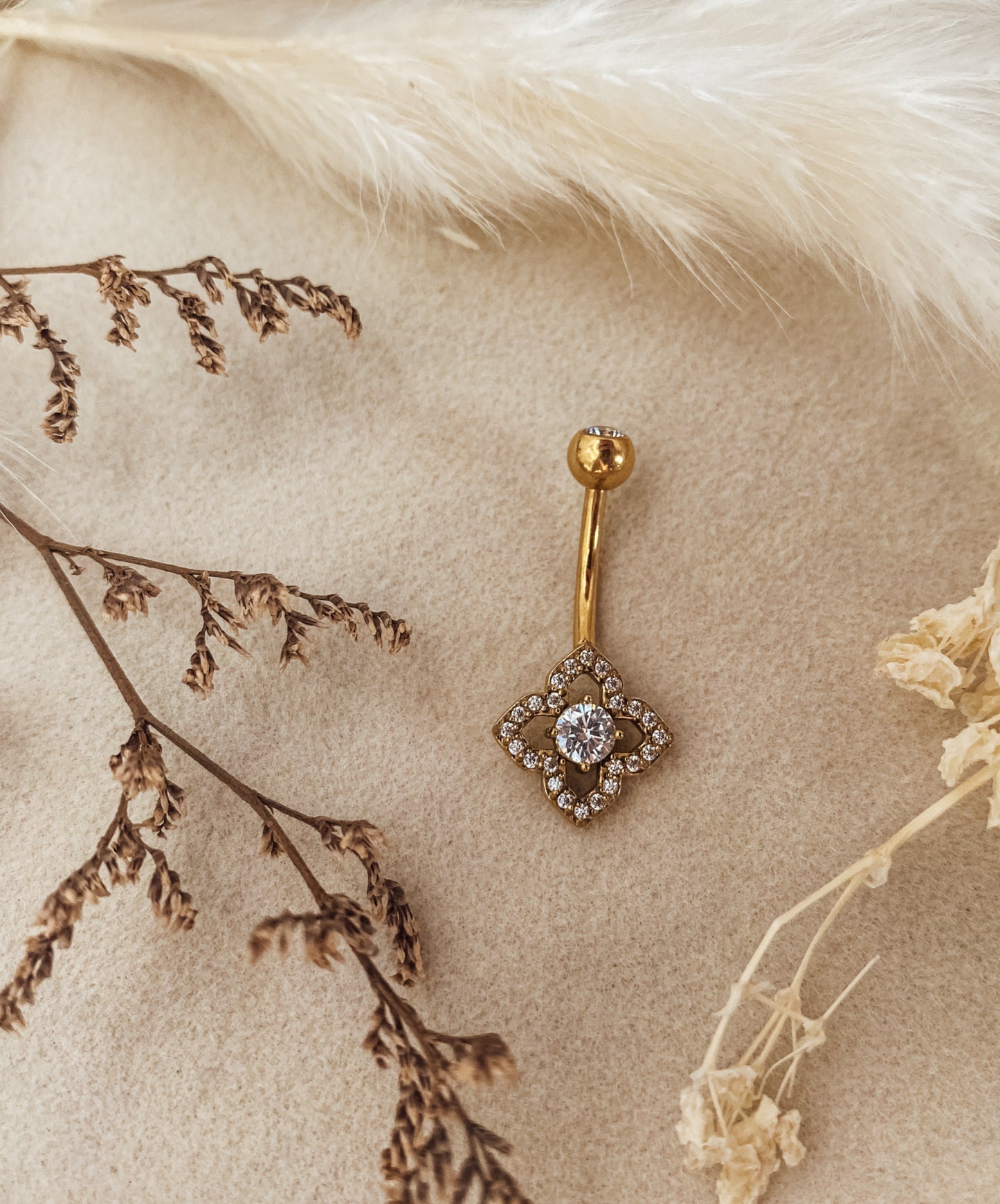 Bauchnabelpiercing Ornamenta