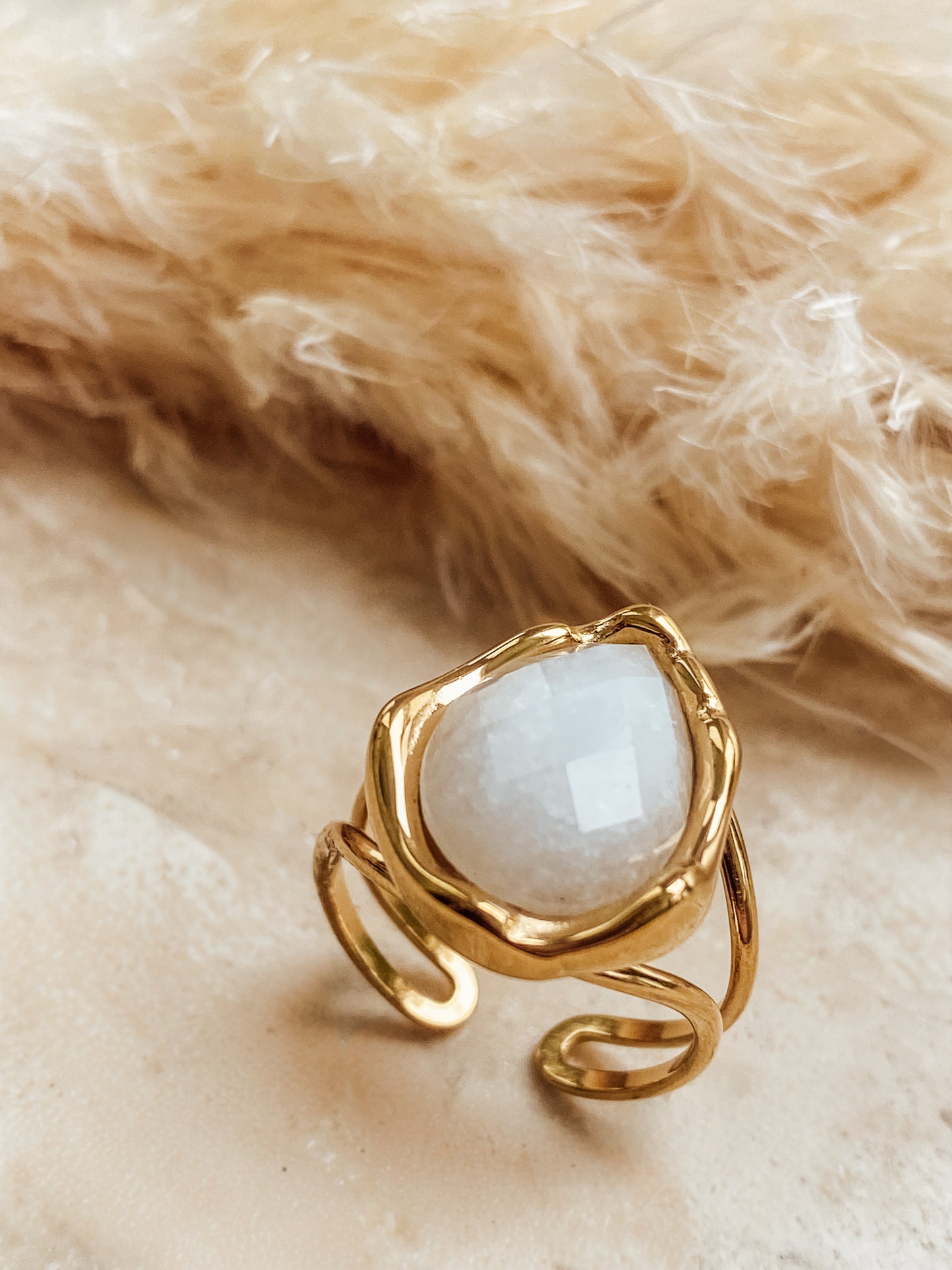 Ring Eloria