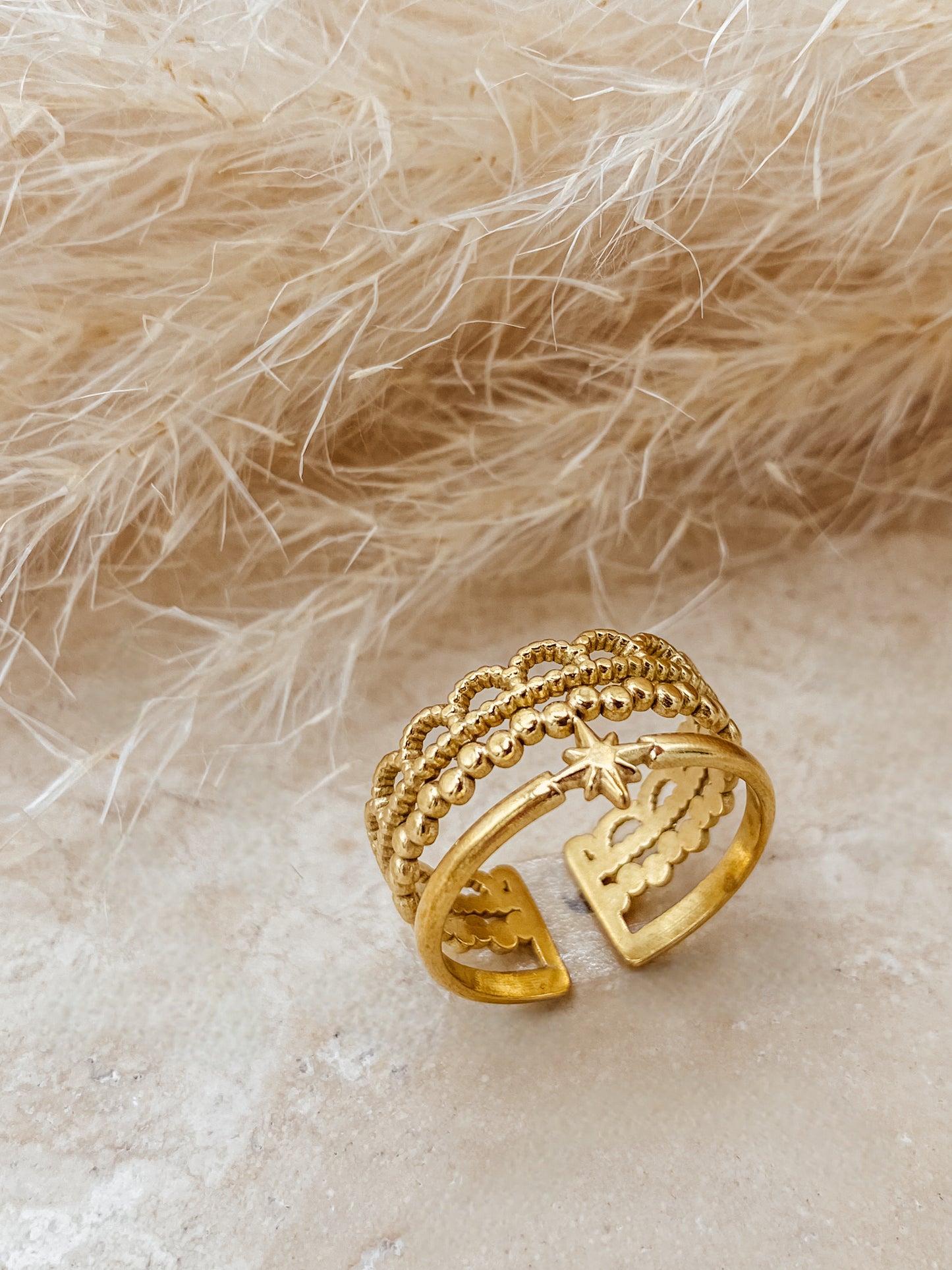 Ring Calea
