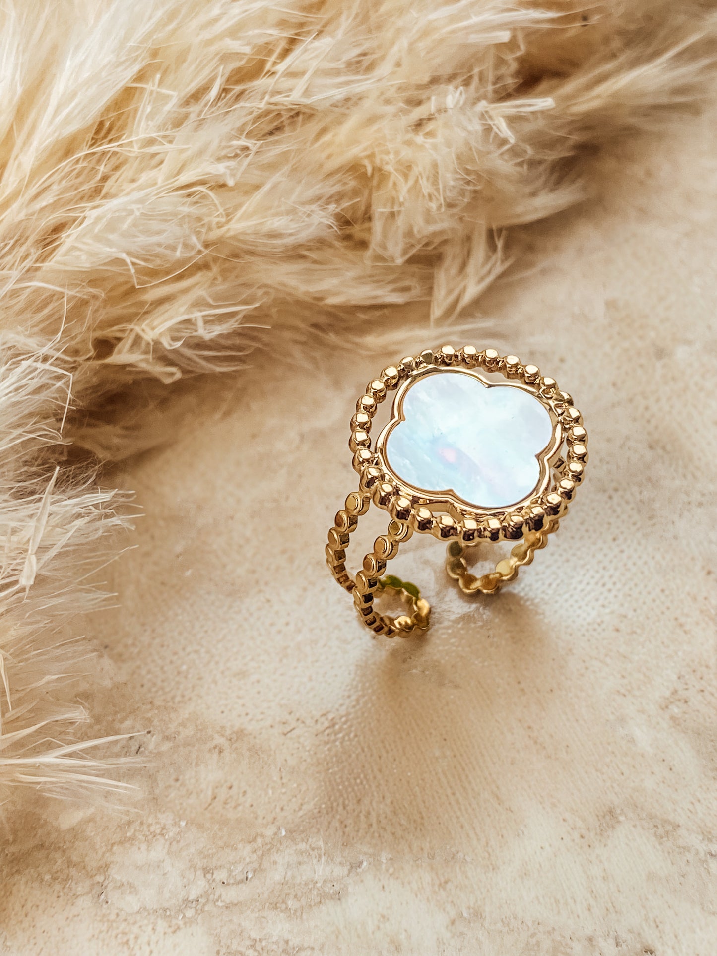 Ring Bellea