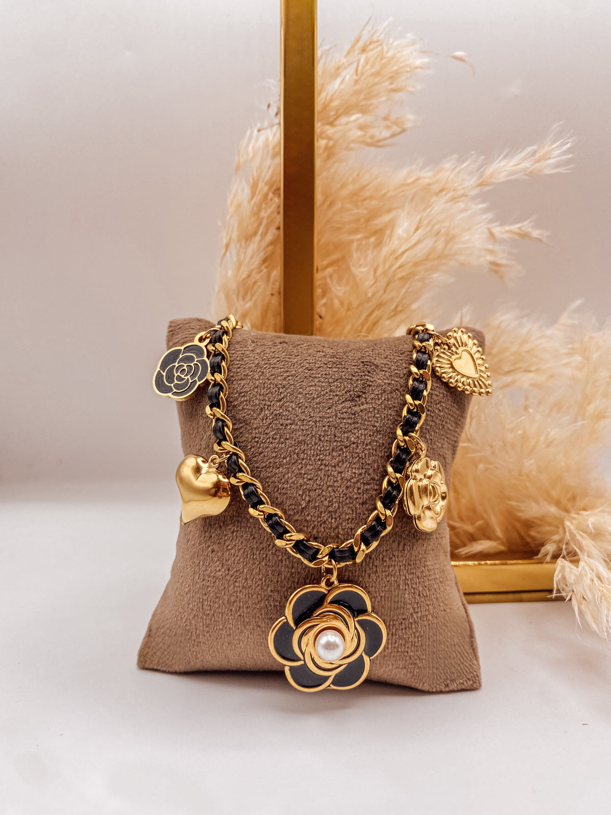 Kette Black Bloom